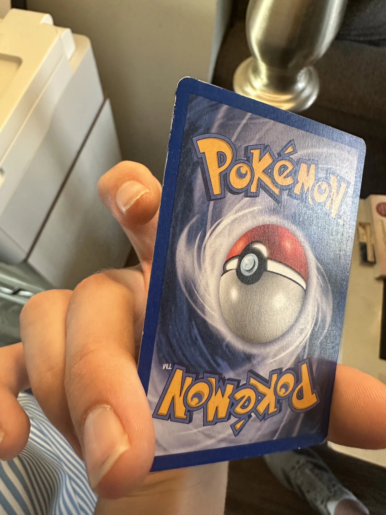 Pikachu 084/144 Skyridge back card photo in GradeValue pregrading report