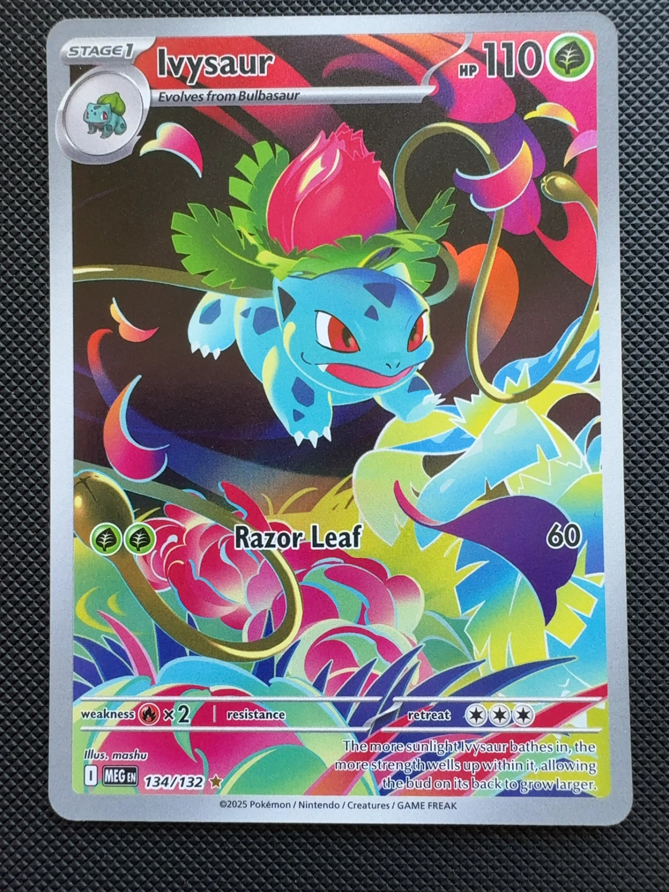 Ivysaur 134/132 Mega Evolution front card photo in GradeValue pregrading report