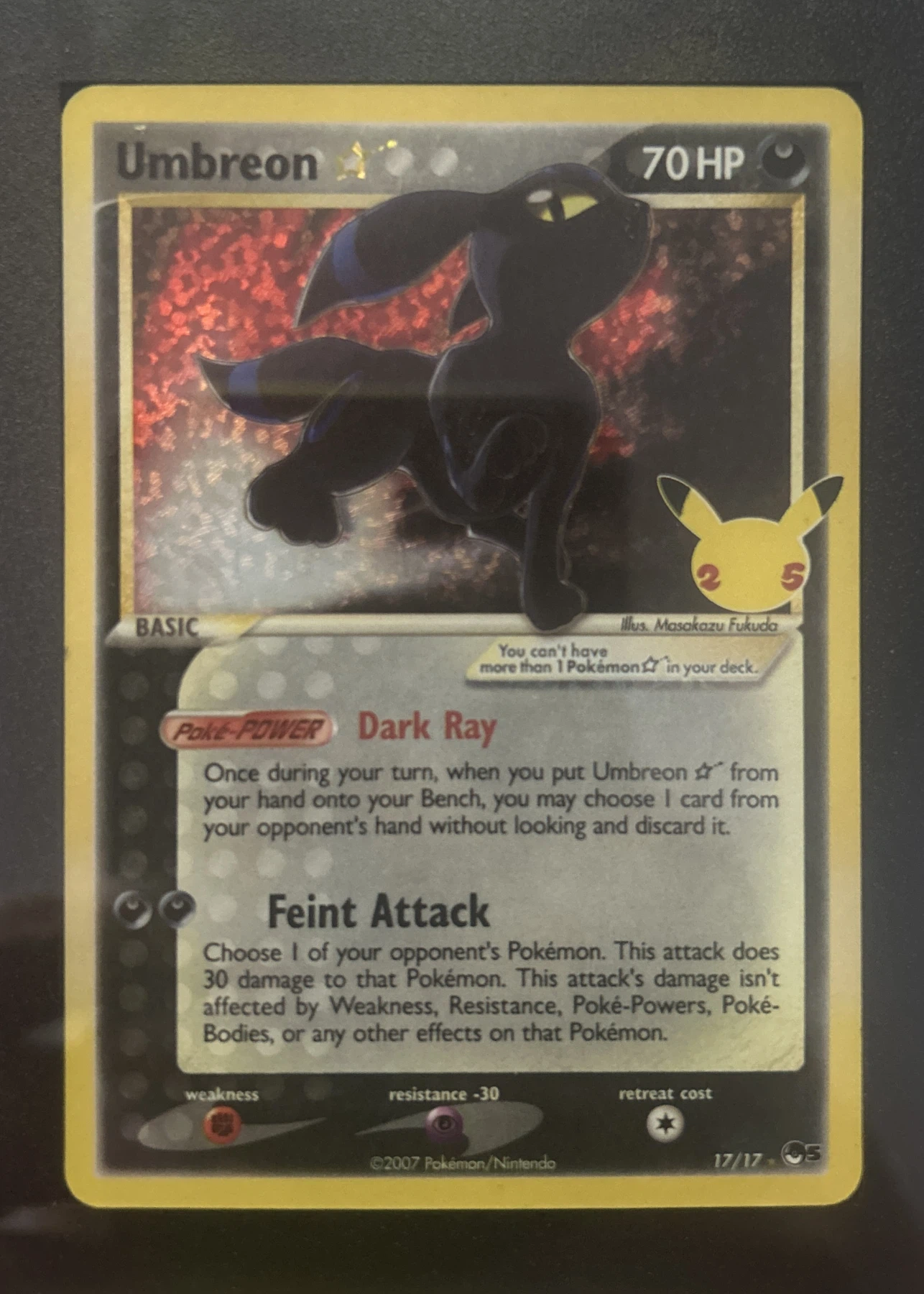 Umbreon Star 017/25 Celebrations front card photo in GradeValue pregrading report