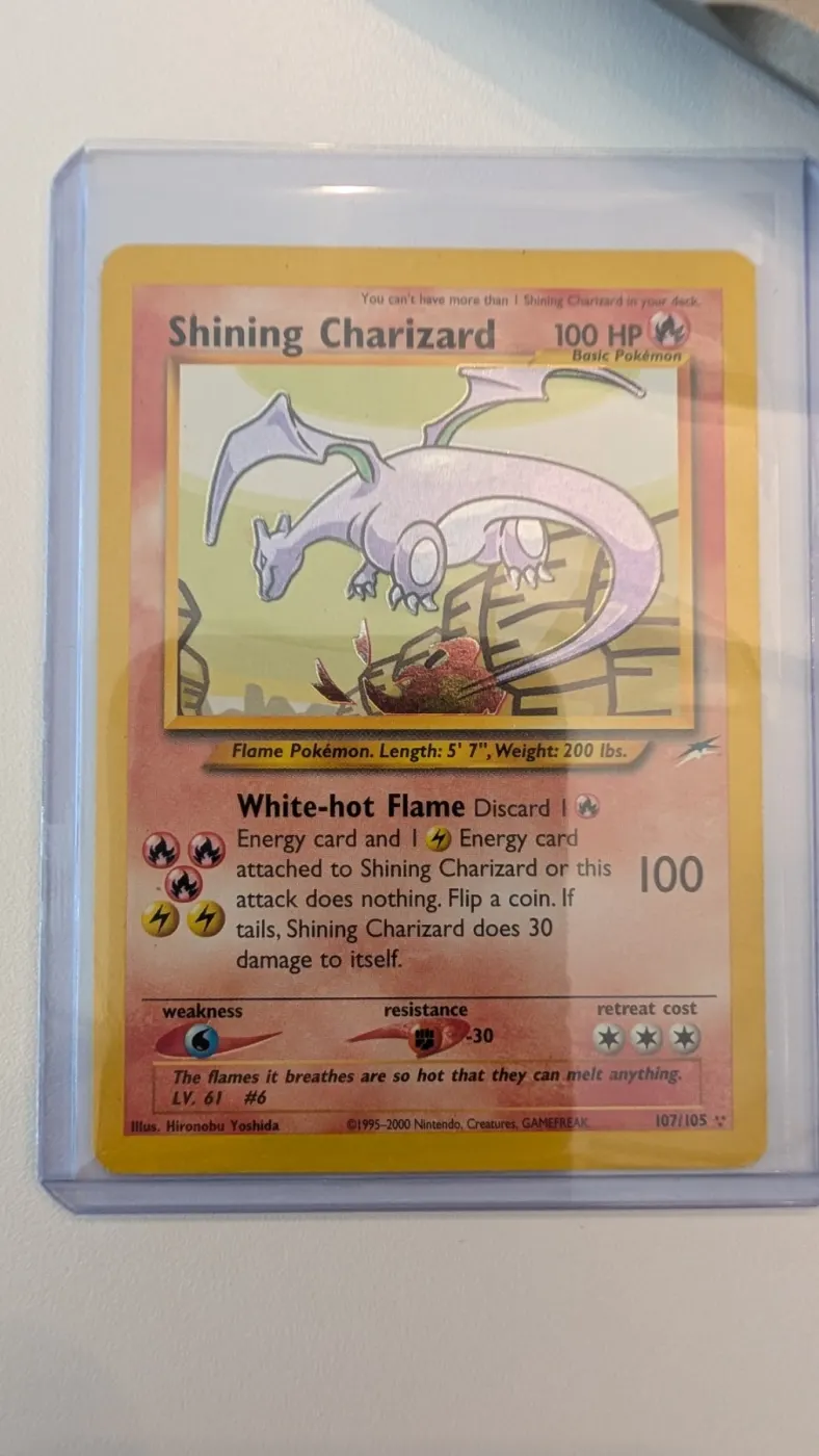 Shining Charizard 107/105 Neo Destiny front card photo in GradeValue pregrading report