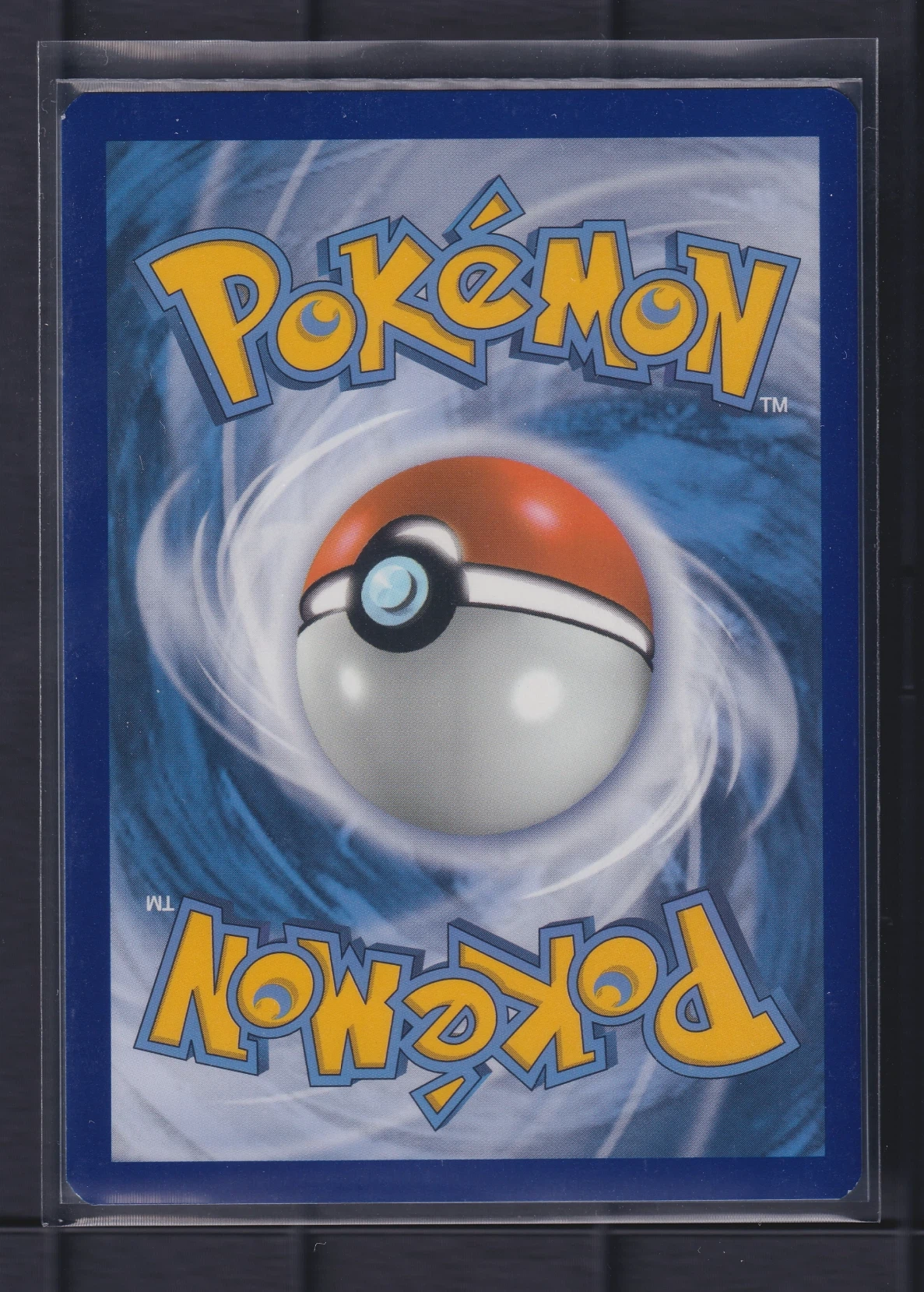 Charizard V SWSH260/307 SWSH Black Star Promos back card photo in GradeValue pregrading report