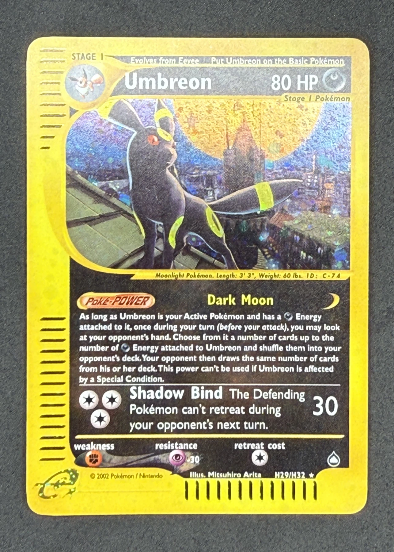 Umbreon H29/147 Aquapolis front card photo in GradeValue pregrading report