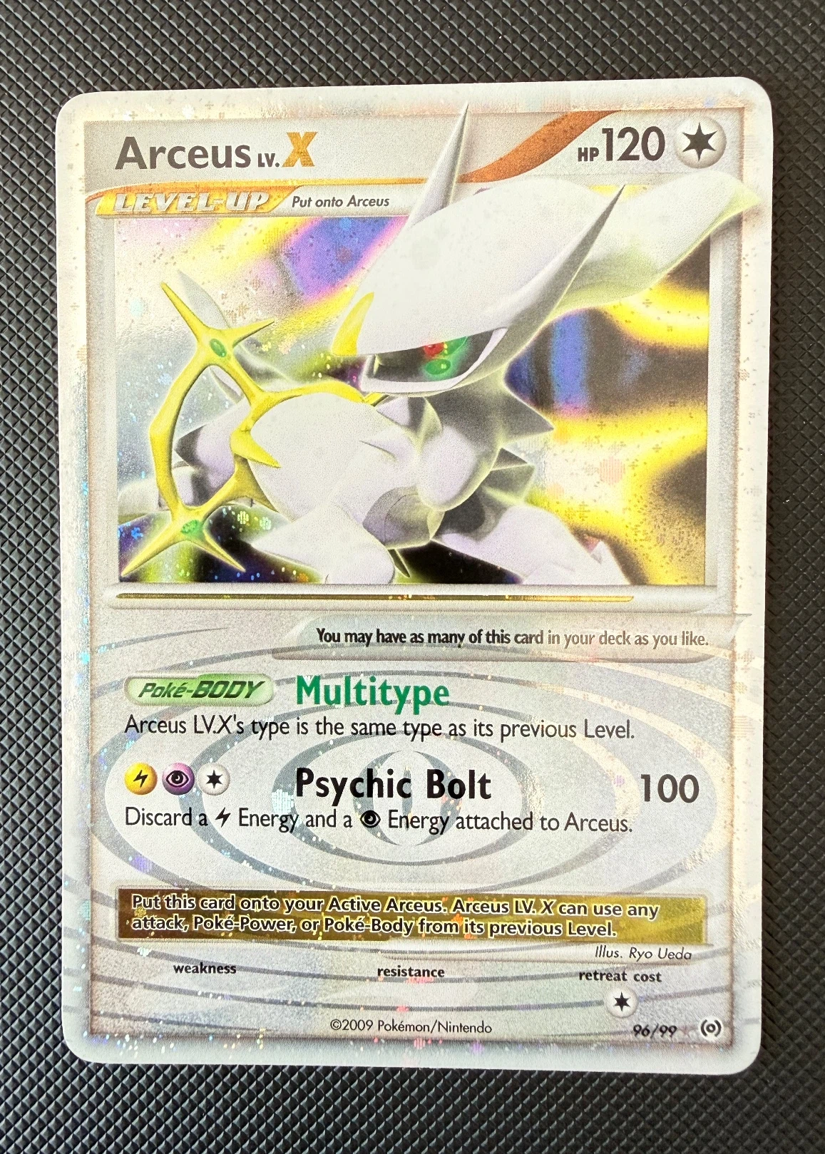 Arceus LV. X 096/99 Arceus front card photo in GradeValue pregrading report