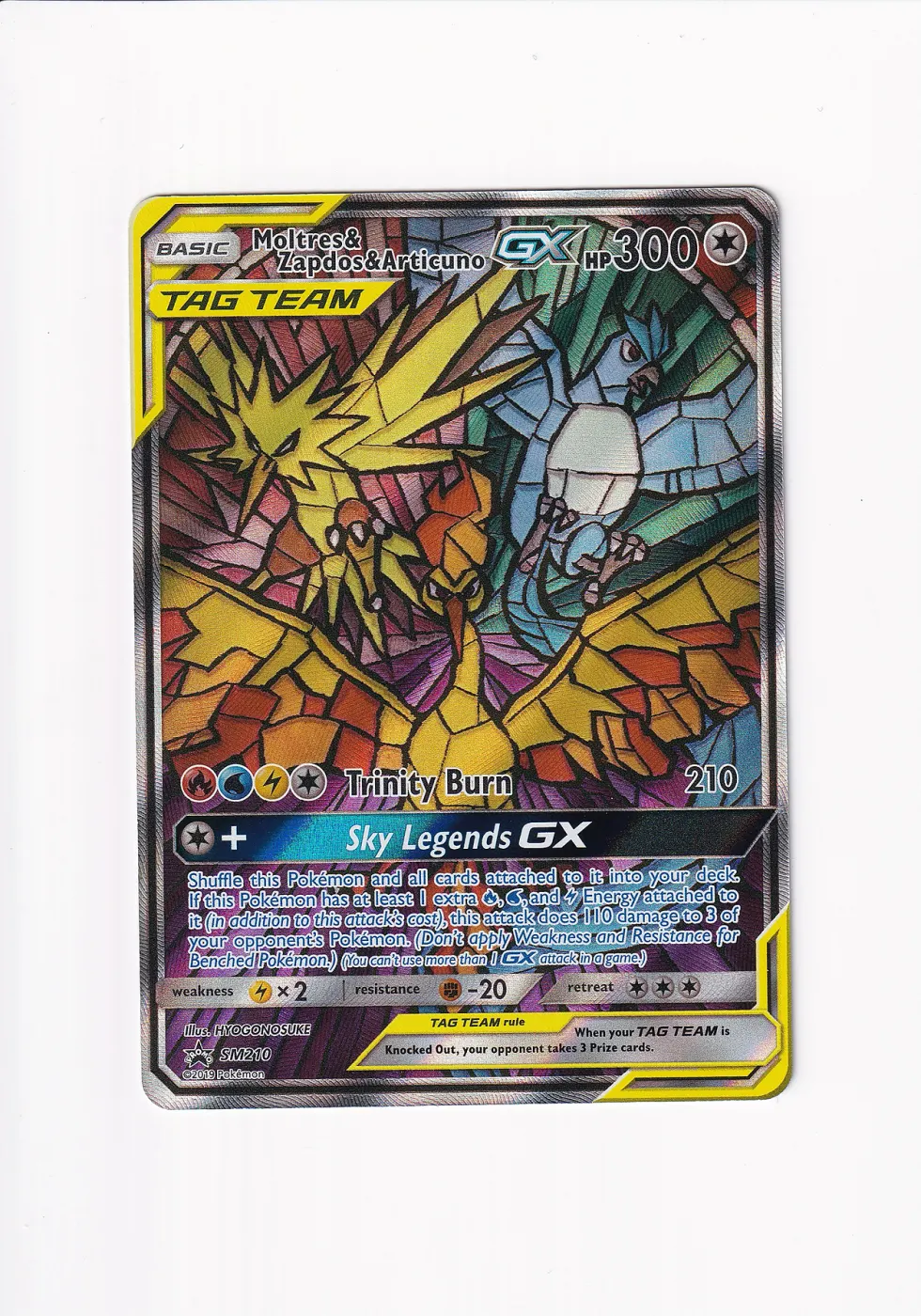 Moltres & Zapdos & Articuno GX SM210/248 SM Black Star Promos front card photo in GradeValue pregrading report