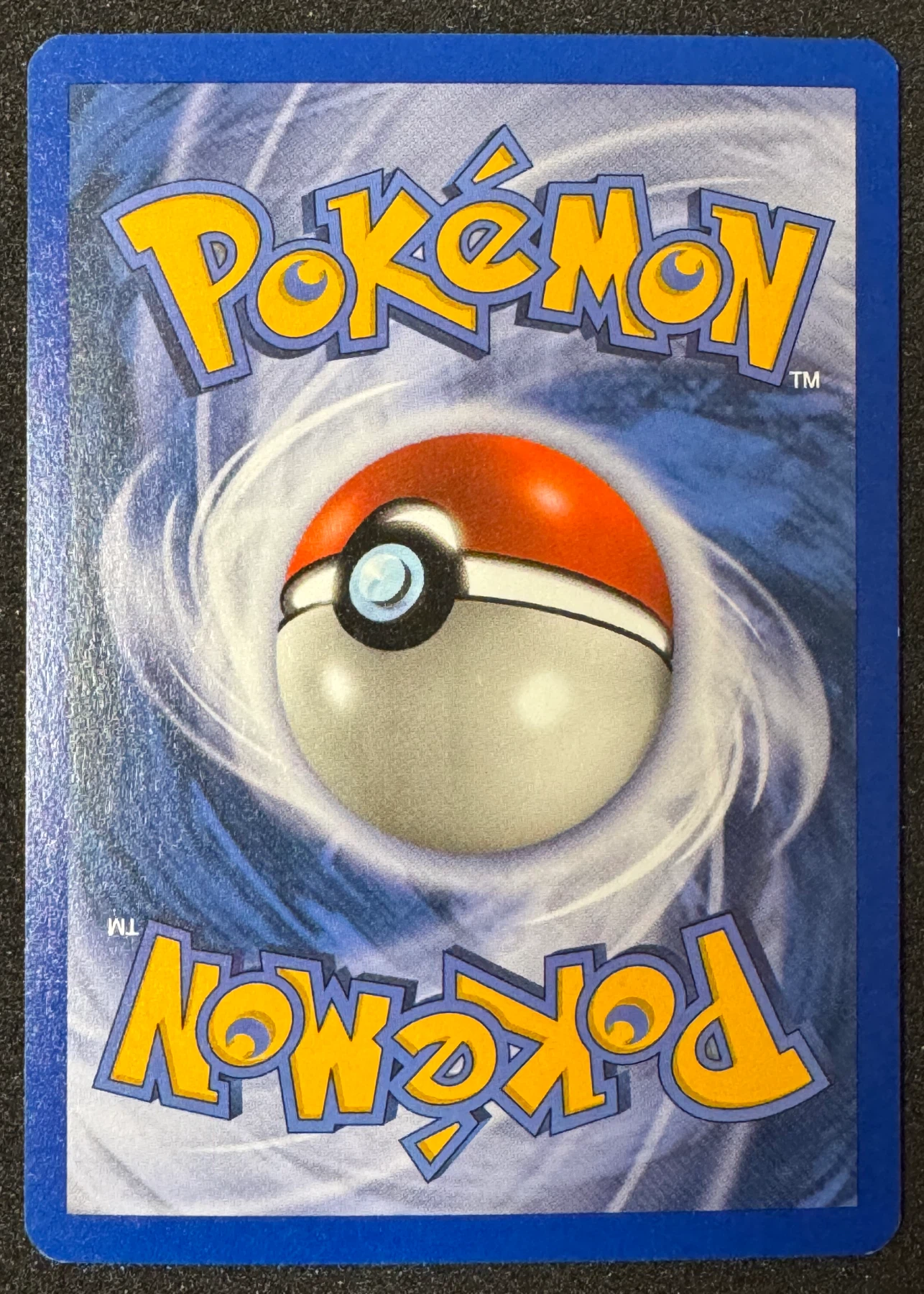 Gyarados H10/144 Skyridge back card photo in GradeValue pregrading report