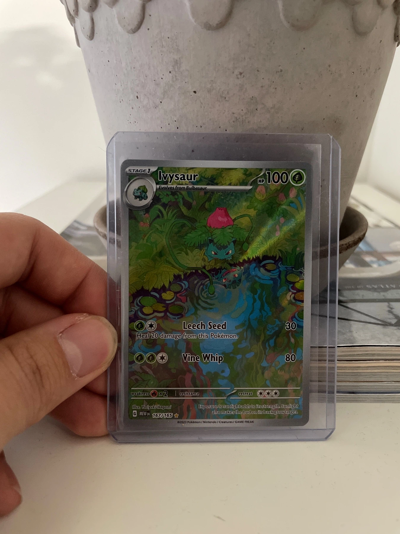 Ivysaur 167/165 151 front card photo in GradeValue pregrading report