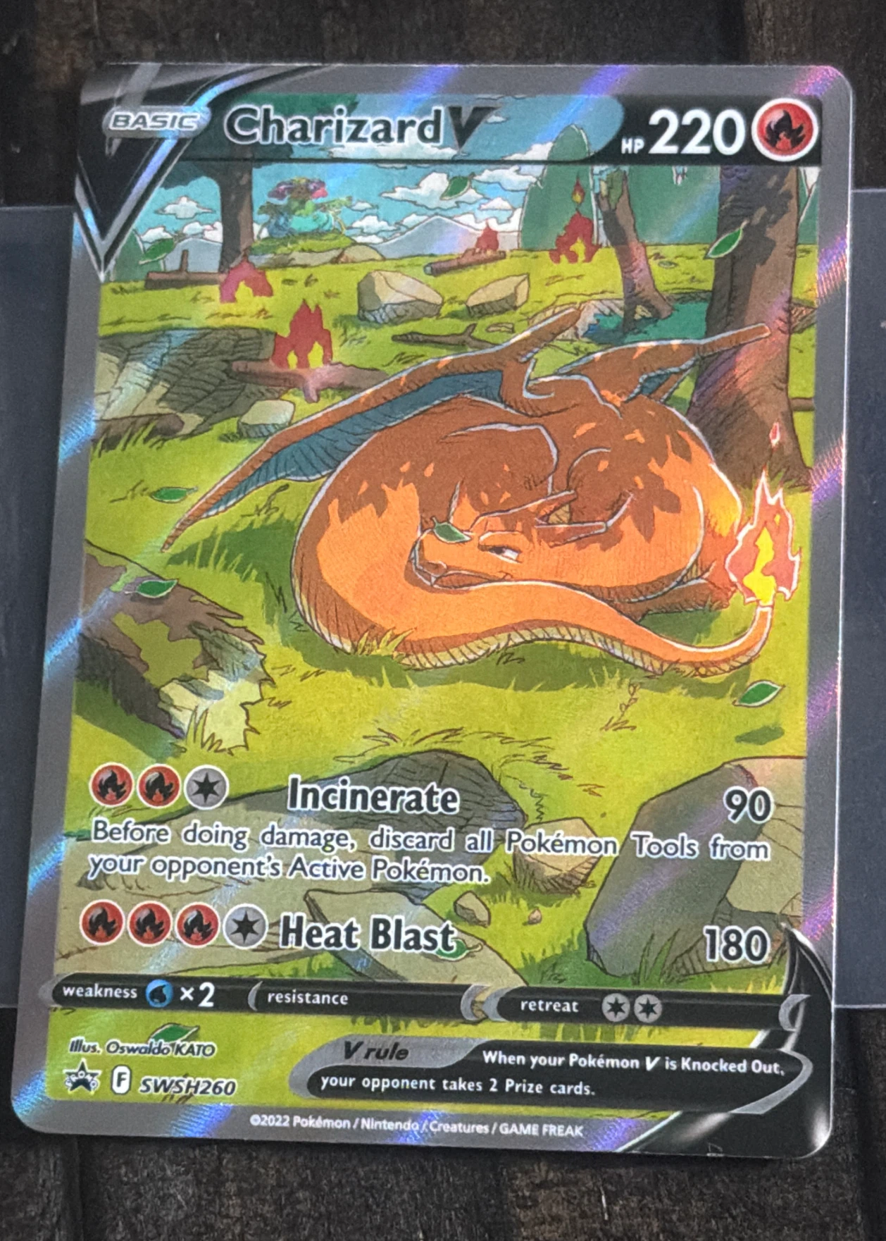 Charizard V SWSH260/307 SWSH Black Star Promos front card photo in GradeValue pregrading report