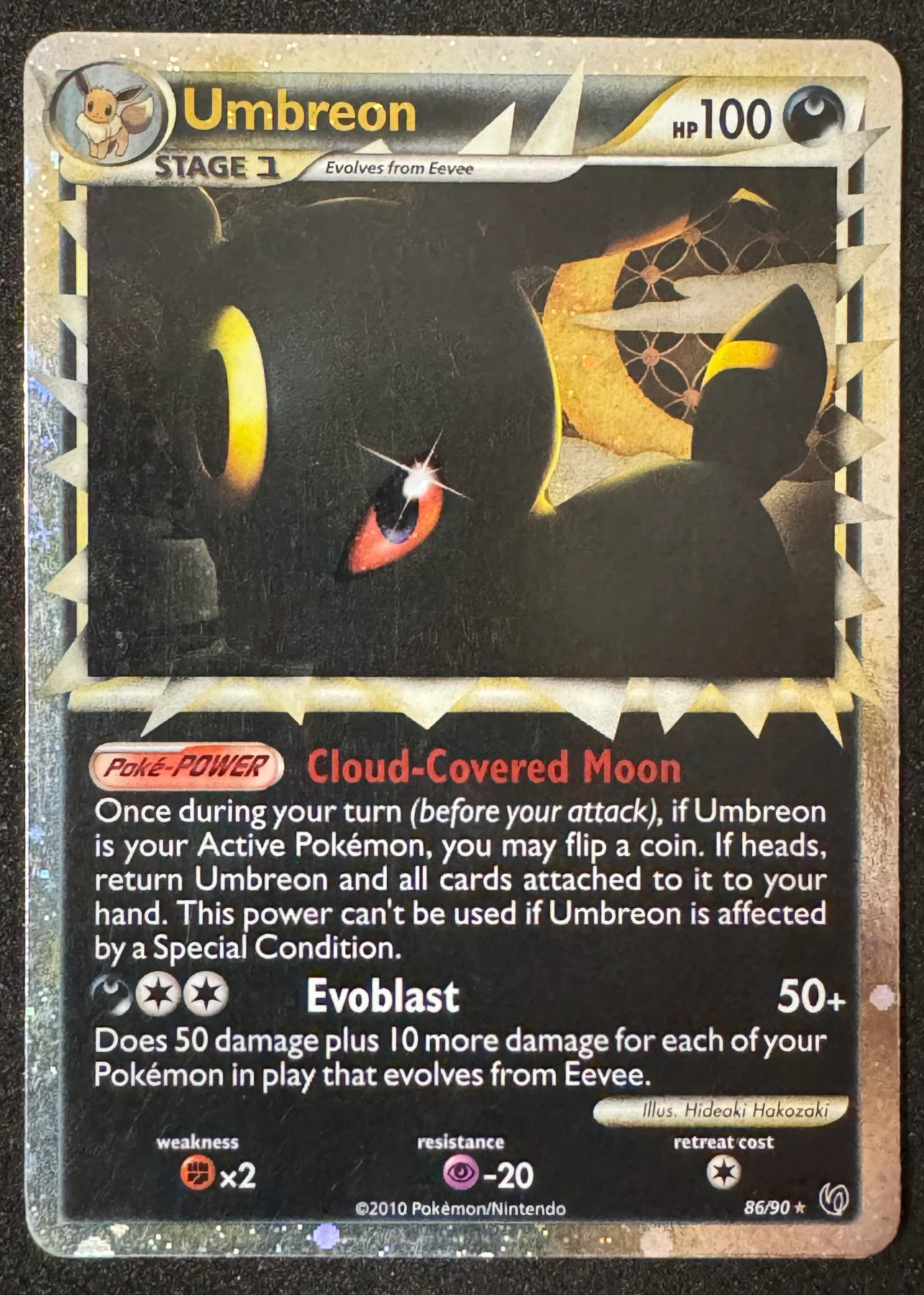 Umbreon 086/90 Undaunted front card photo in GradeValue pregrading report