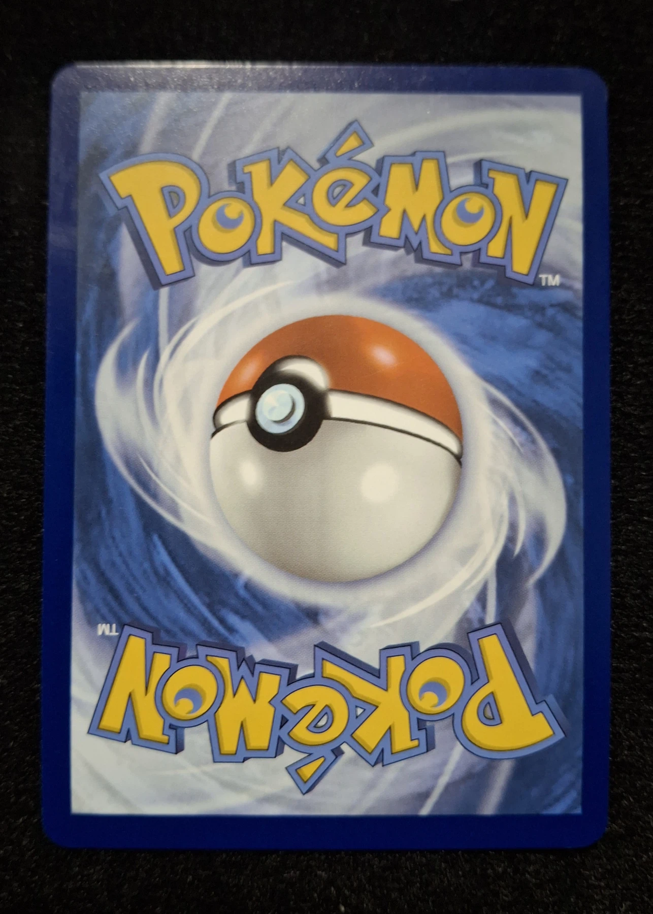 Aerodactyl 142/165 151 back card photo in GradeValue pregrading report