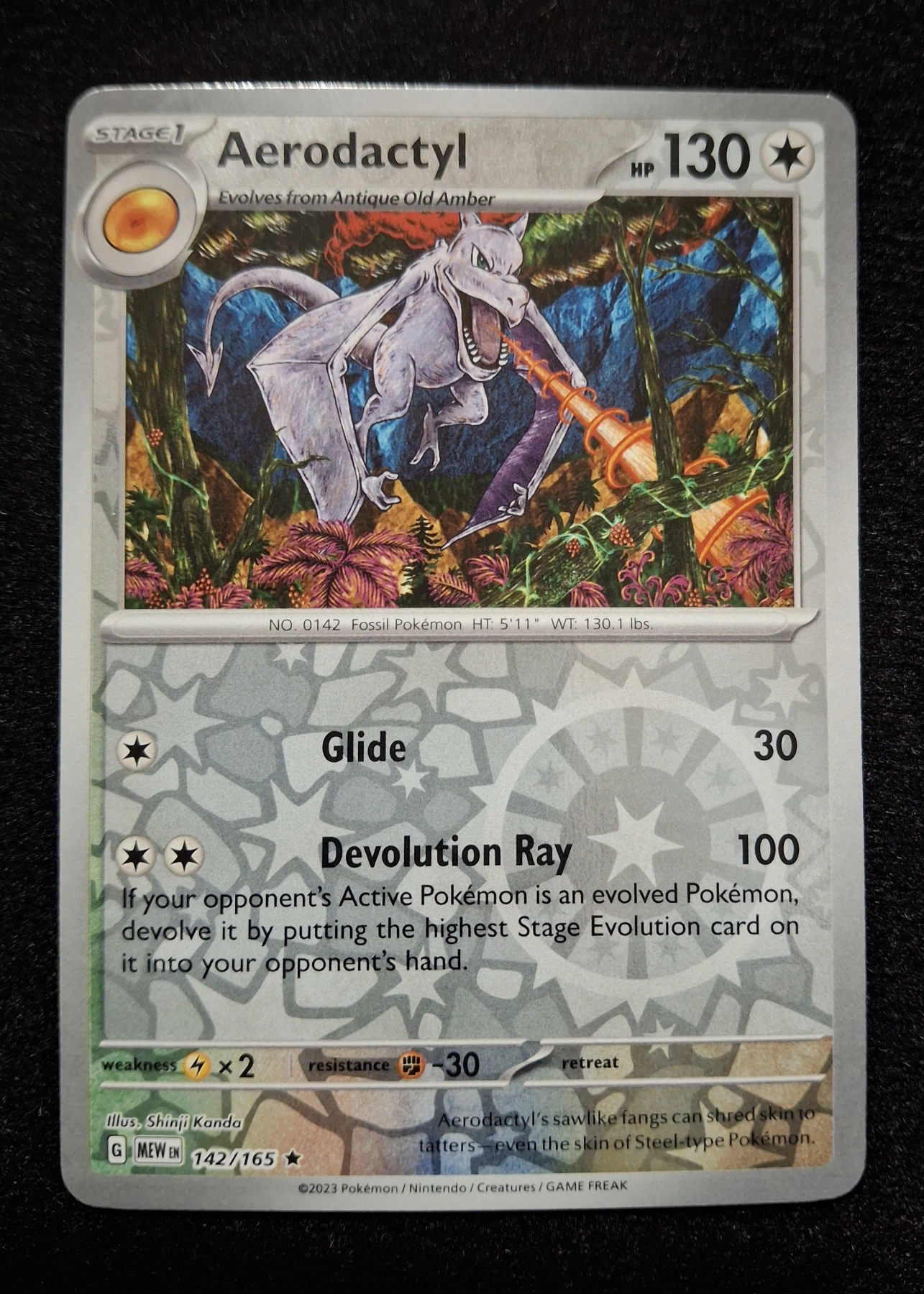 Aerodactyl 142/165 151 front card photo in GradeValue pregrading report