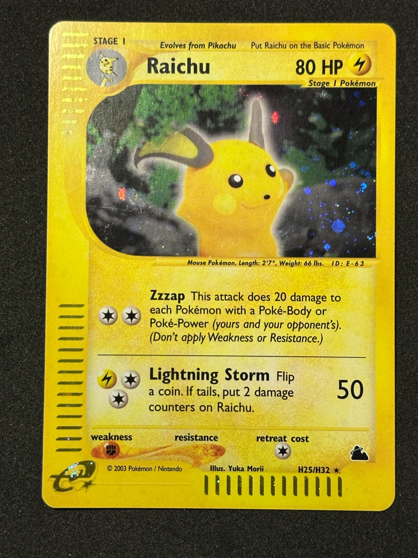 Raichu H25/144 Skyridge front card photo in GradeValue pregrading report
