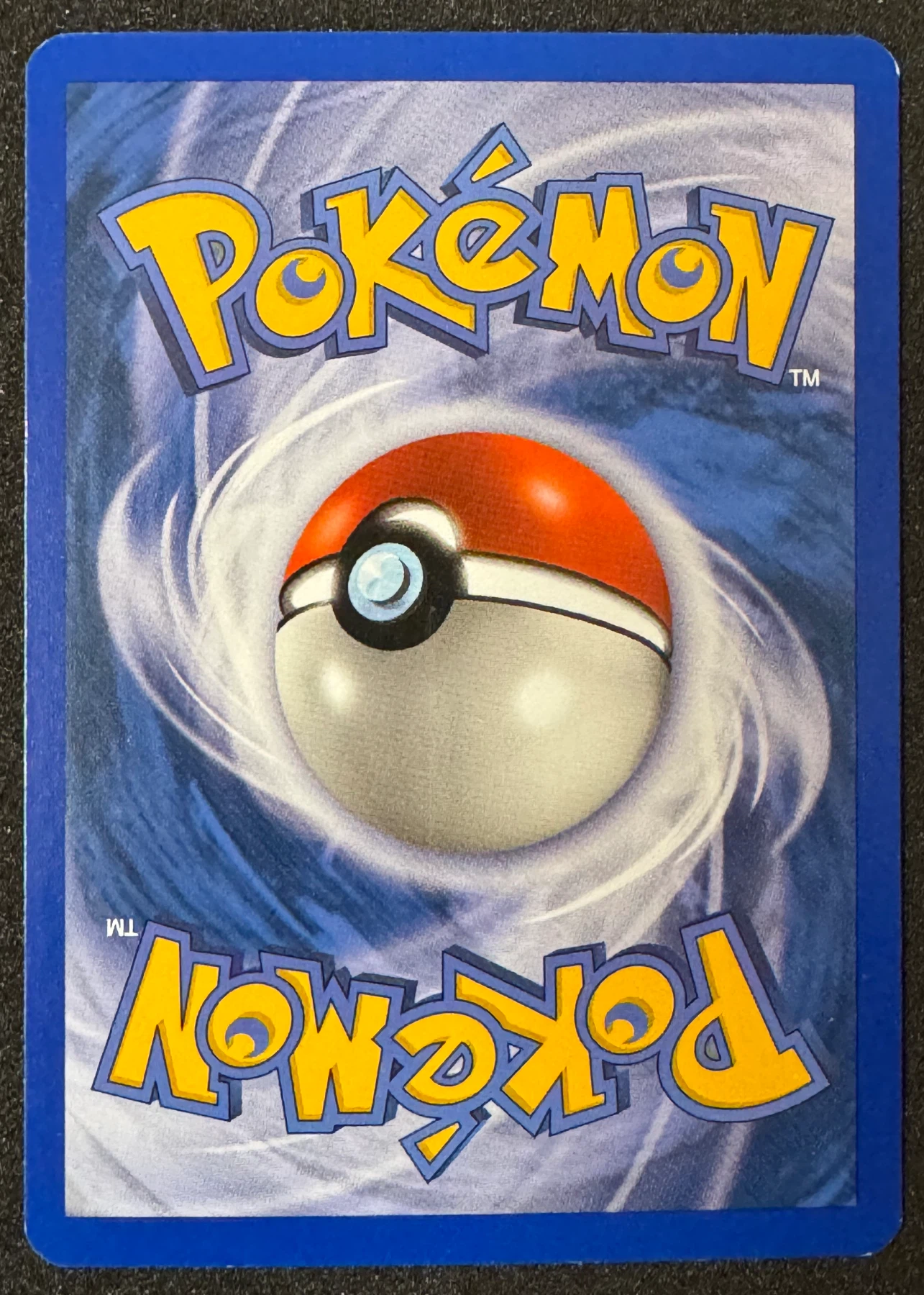 Umbreon H29/147 Aquapolis back card photo in GradeValue pregrading report