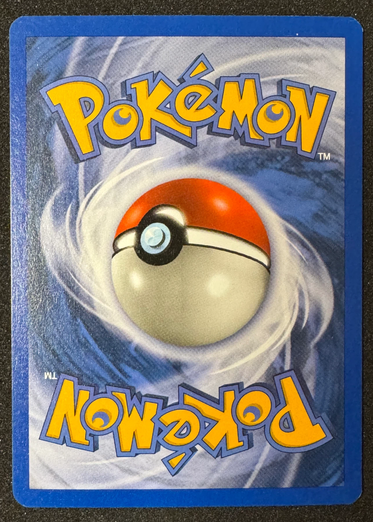 Gyarados H10/144 Skyridge back card photo in GradeValue pregrading report